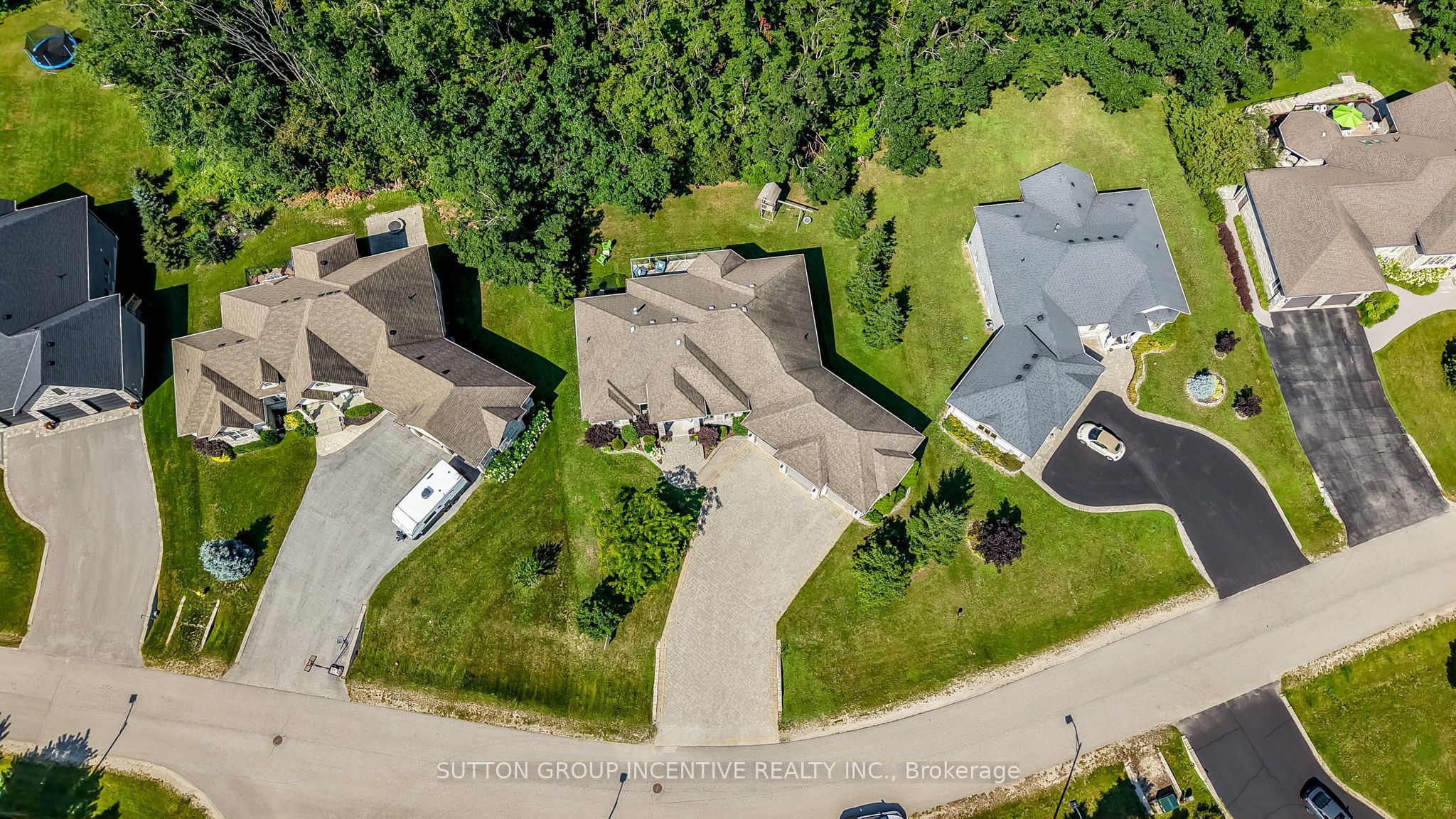 18 Lloyd Cook Drive W