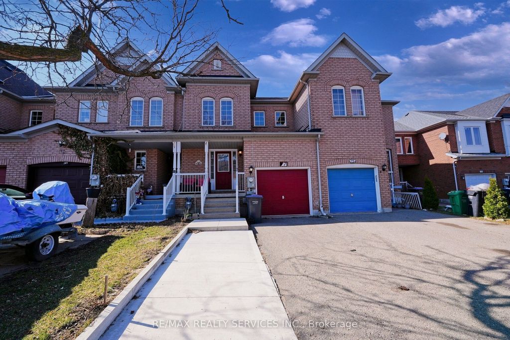 Photo of 77 Monaco Court, Brampton, ON L7A 1X5 (MLS # W13093140)
