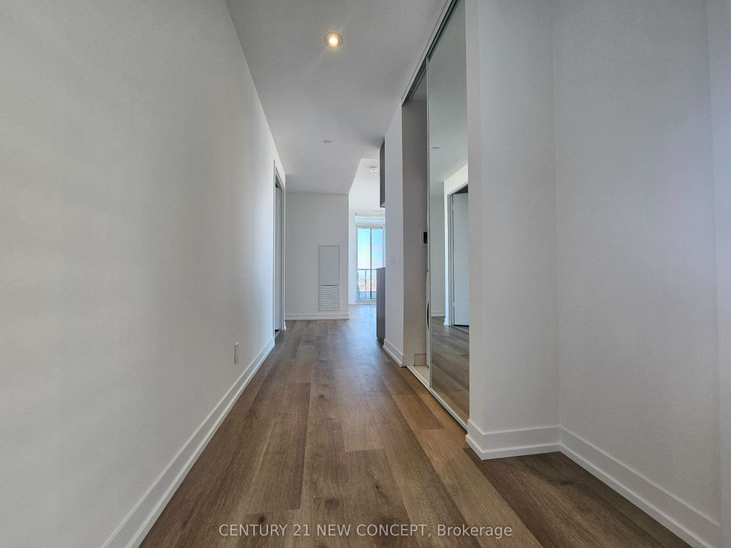 Photo of 898 Portage Parkway #2902, Vaughan, ON L4K 0J6 (MLS # N12449472)