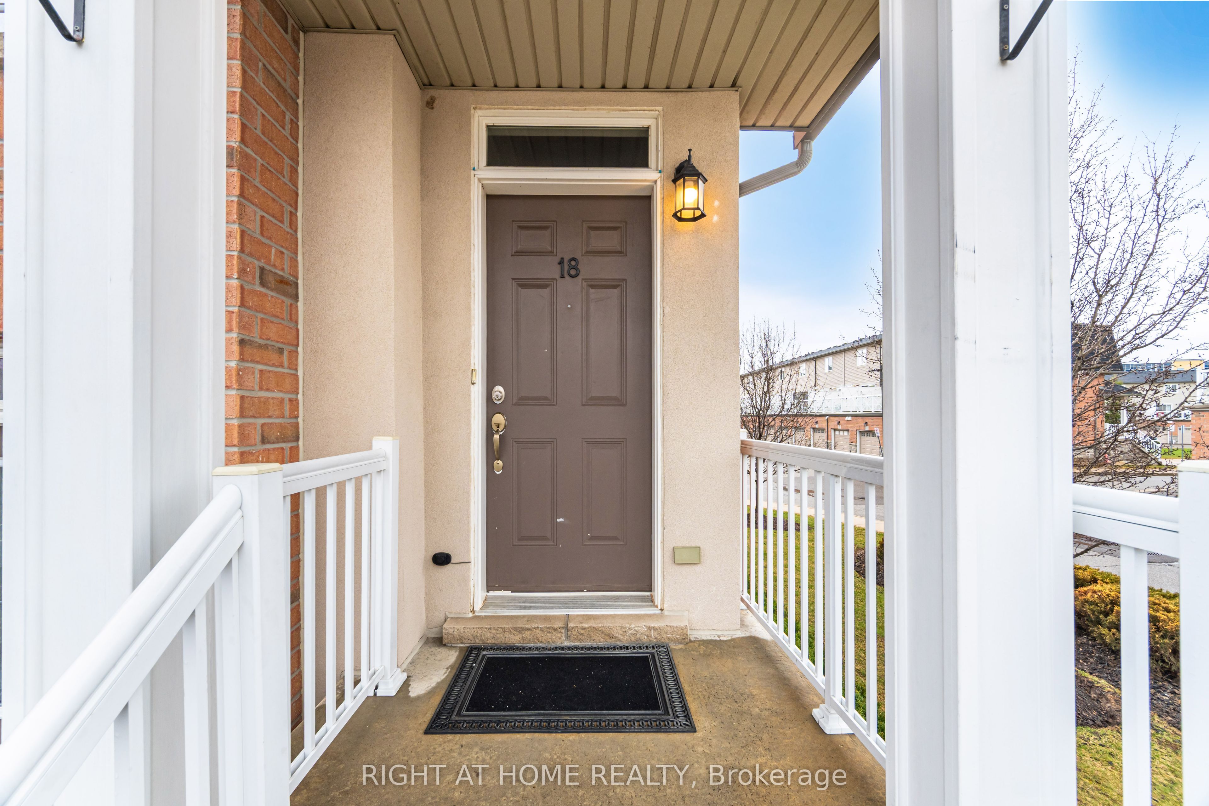 1380 Costigan Road 18