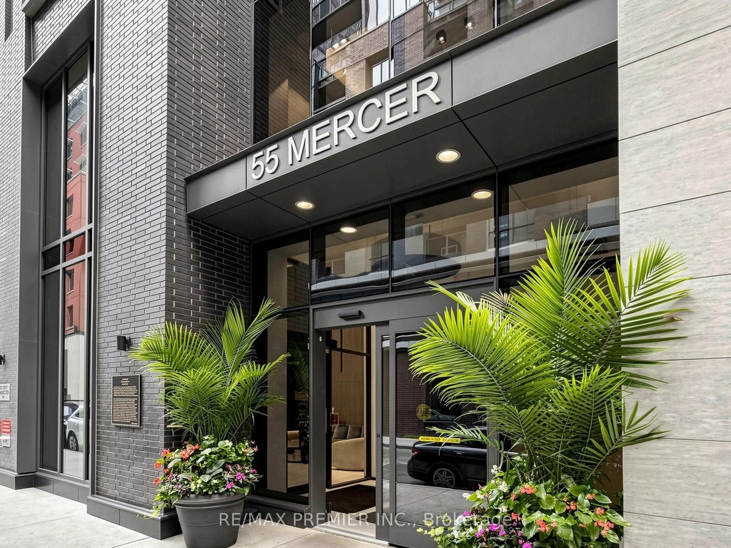 Photo of 55 Mercer Street #1007, Toronto, ON M5V 0W4 (MLS # C13665598)