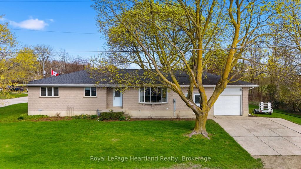Photo of 85 William Street E, Minto, ON N0G 1Z0 (MLS # X13108098)