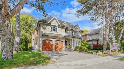 Photo of 1 Carluke Crescent, Toronto, ON M2L 2H7 (MLS # C12552744)