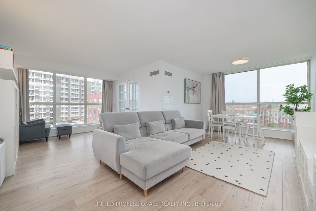 Photo of 22 Southport Street #828, Toronto, ON M6S 4Y9 (MLS # W12945394)