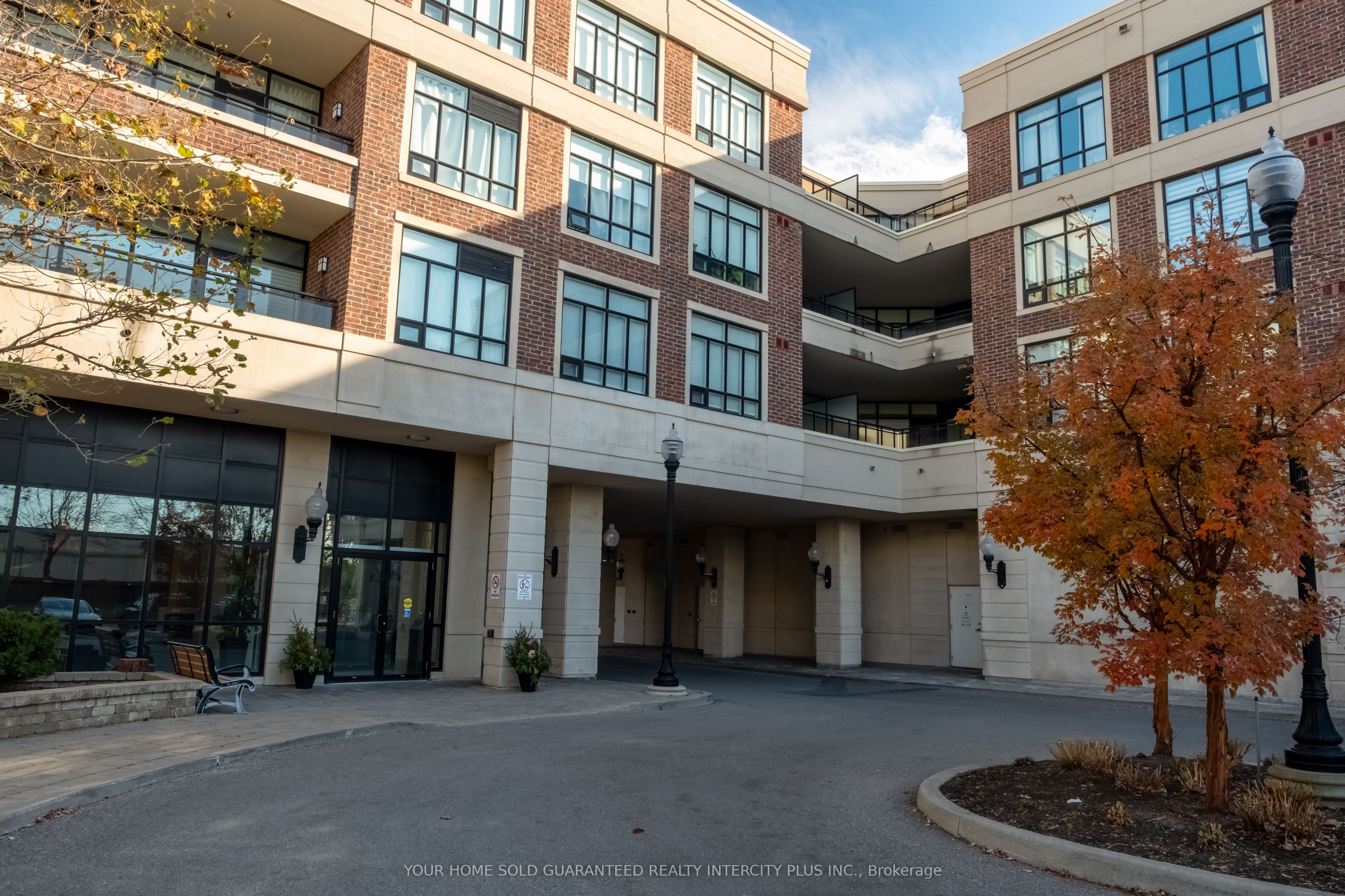 2396 Major MacKenzie Drive 310