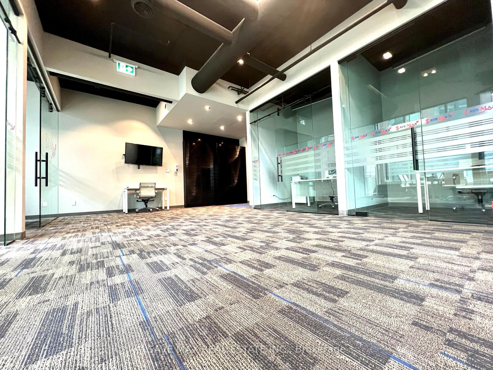 130 Queens Quay E 502