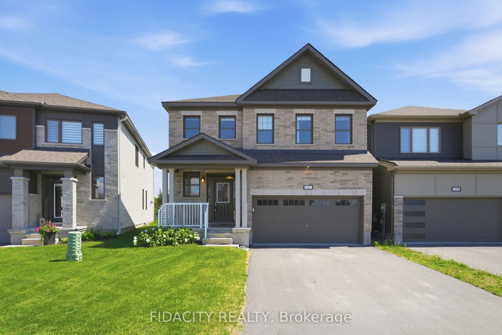 Photo of 1002 Curraglass Walk, Stittsville - Munster - Richmond, ON K2S 3A6 (MLS # X13489882)