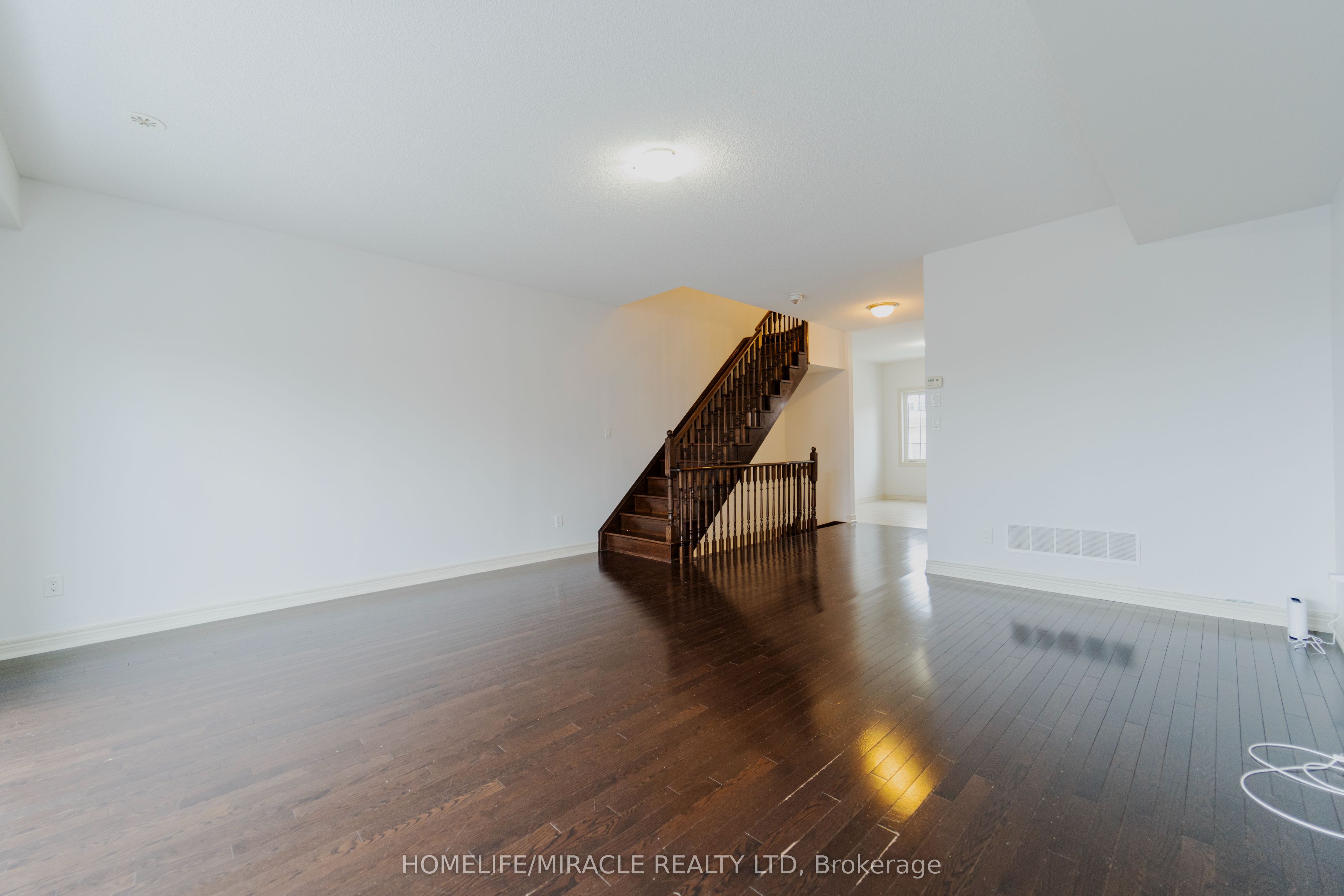 106 Aspen Hills Road