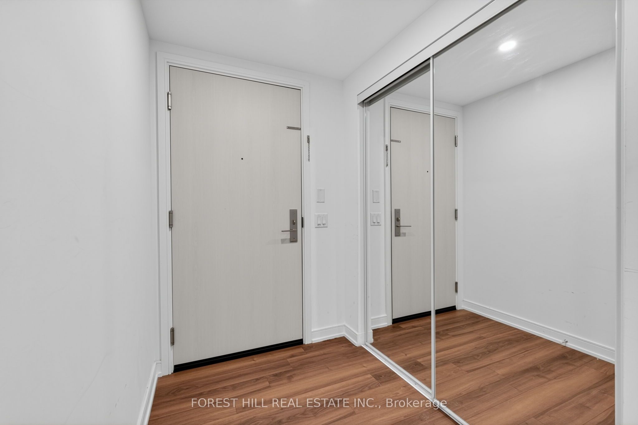 30 Samuel Wood Way 1708