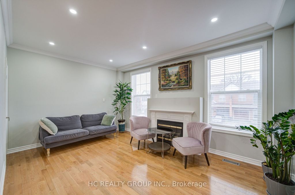 Photo of 37 Willowfield Mews, Toronto, ON M1R 5S1 (MLS # E12905930)