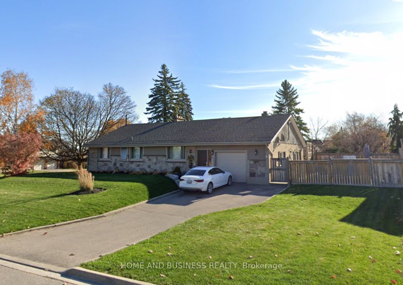 8 Sora Drive