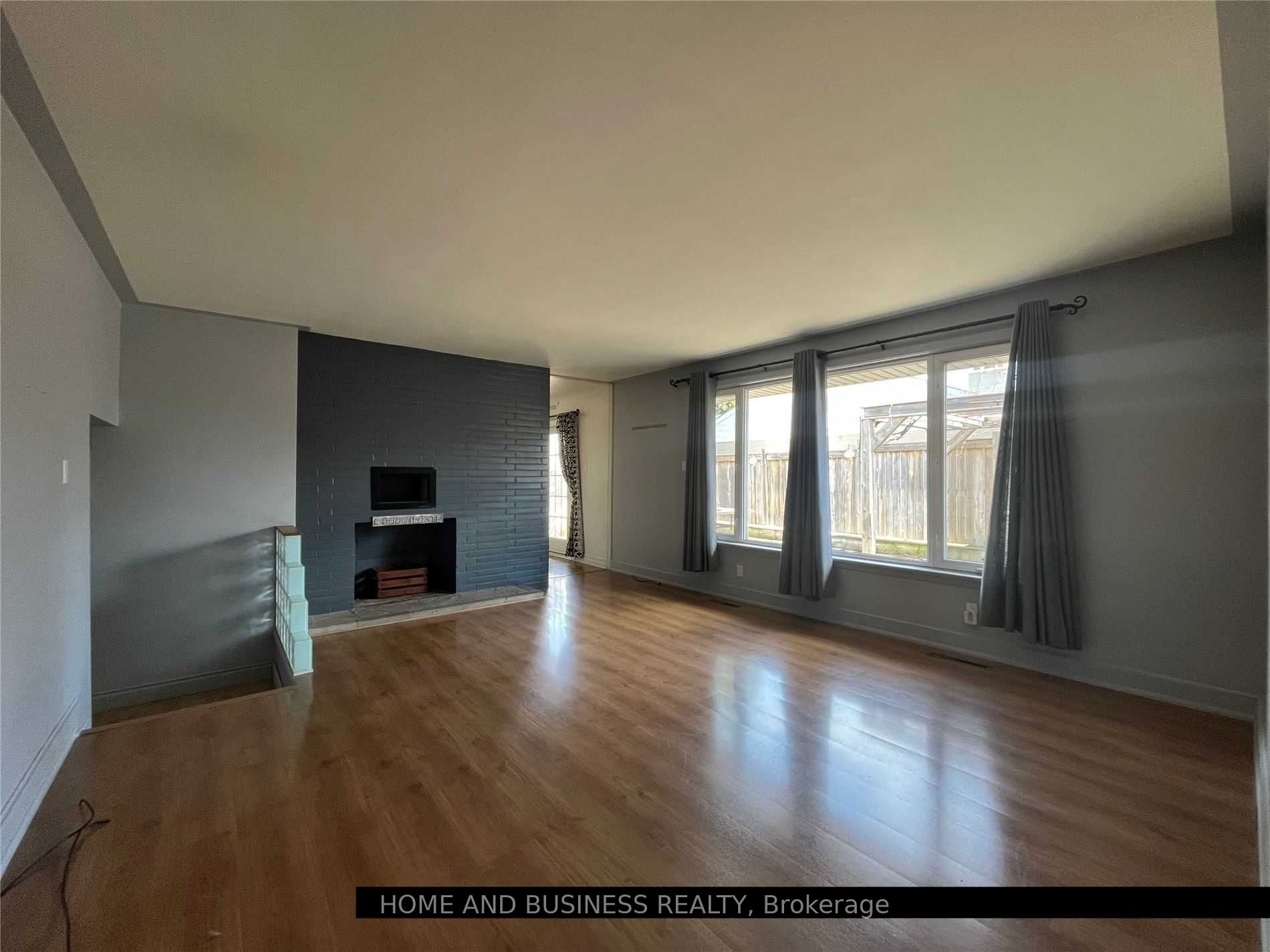 8 Sora Drive