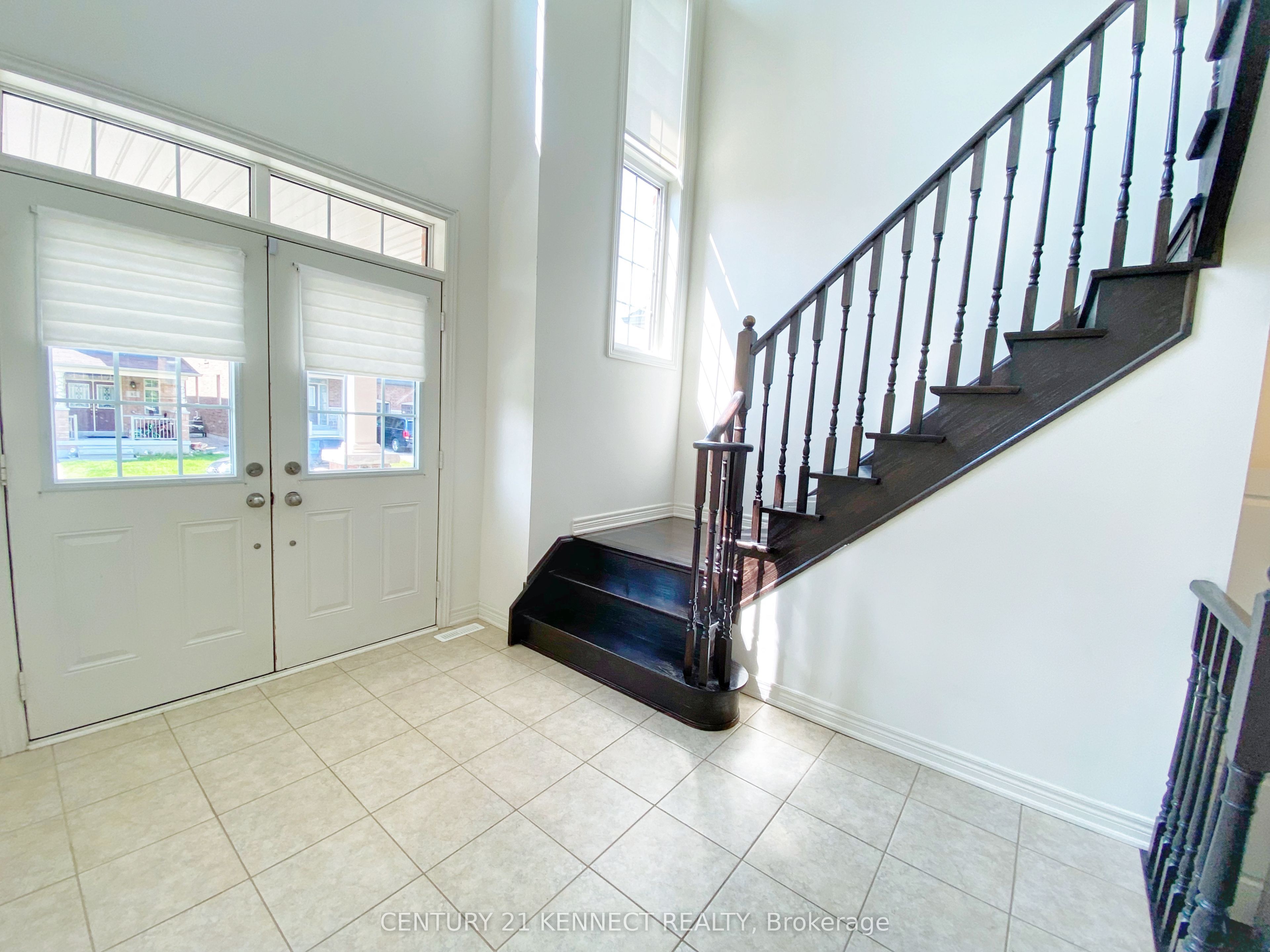 82 Henry Bauer Avenue