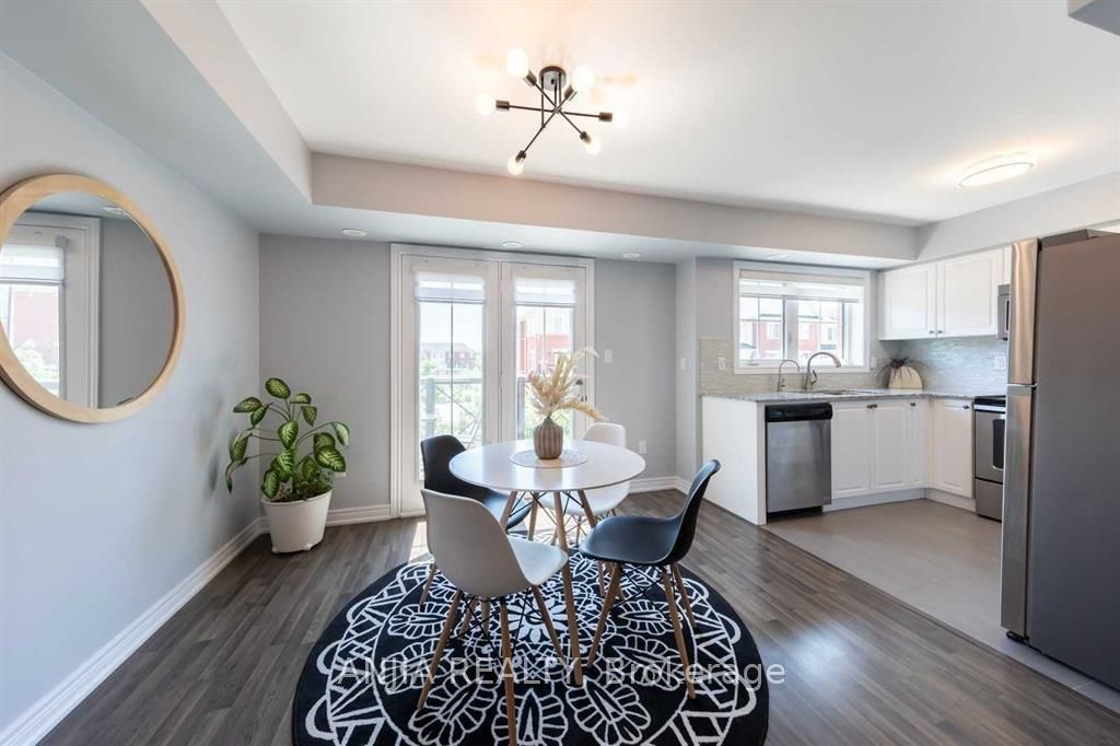 2504 Post Road 14