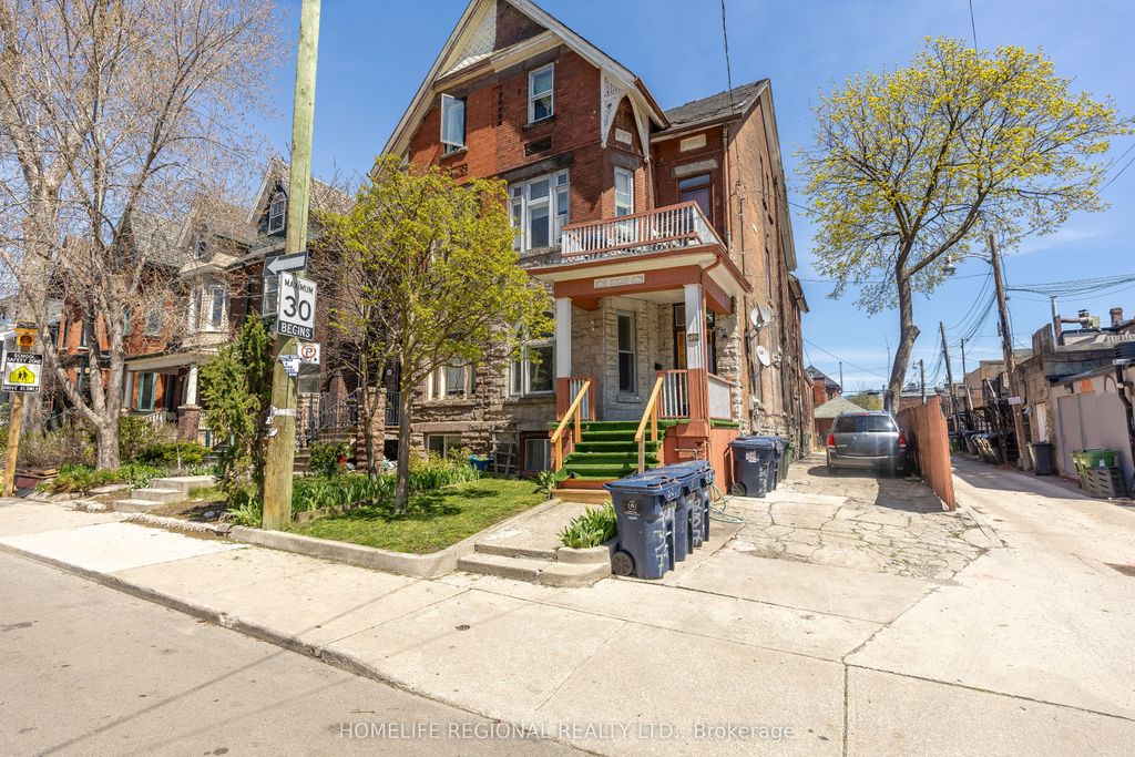 Photo of 237 Roxton Road, Toronto, ON M6G 3R1 (MLS # C13057358)