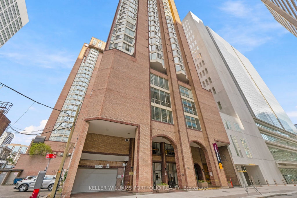 Photo of 55 Centre Avenue #2304, Toronto, ON M5G 2H5 (MLS # C13849934)