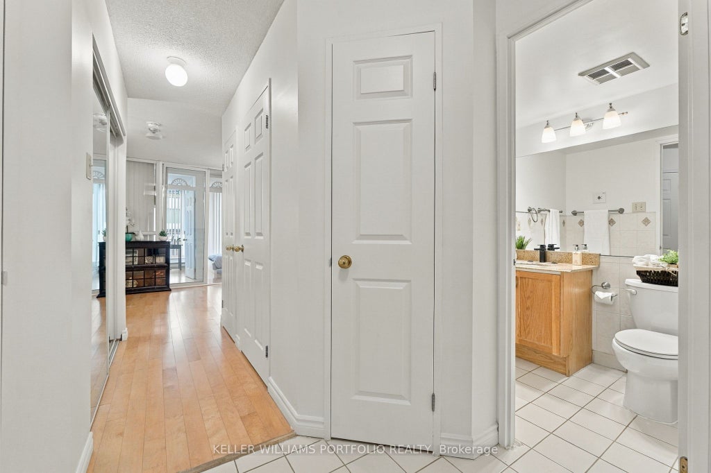 Photo of 55 Centre Avenue #2304, Toronto, ON M5G 2H5 (MLS # C13849934)