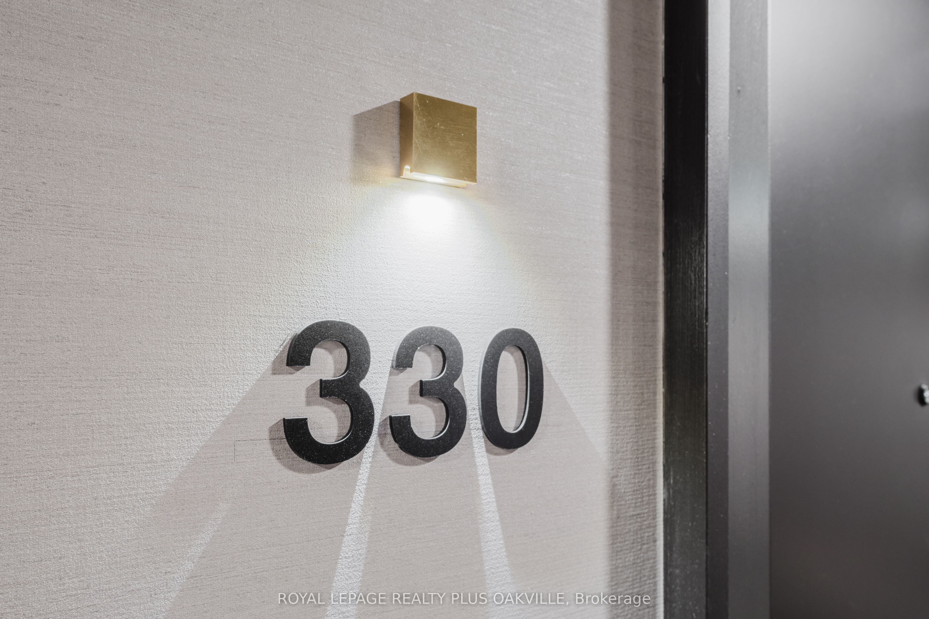 2343 Khalsa Gate 330