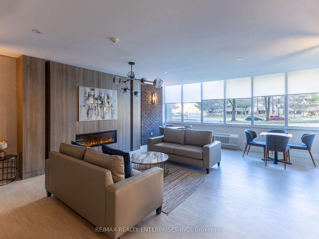 Photo of 966 Inverhouse Drive #1103, Mississauga, ON L5J 4B6 (MLS # W12734080)
