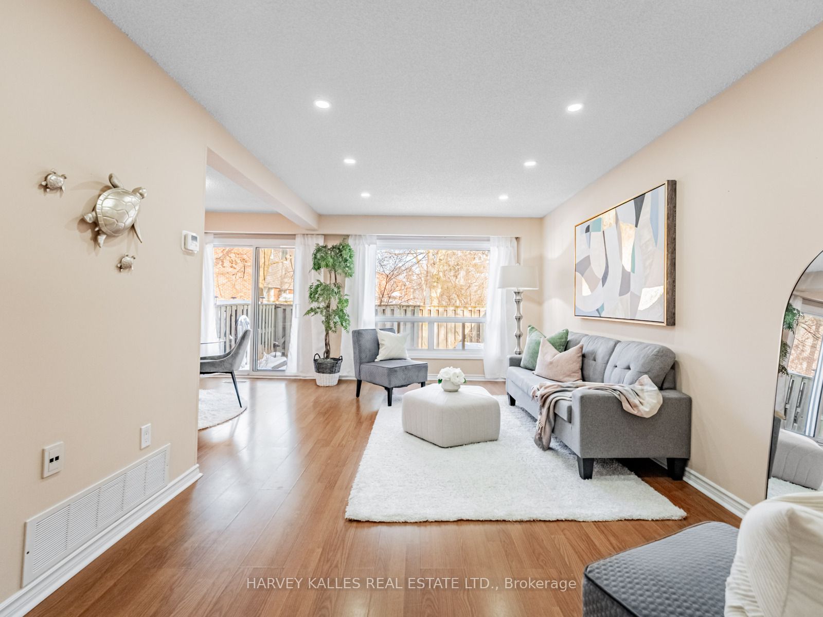 3025 Cedarglen Gate 63