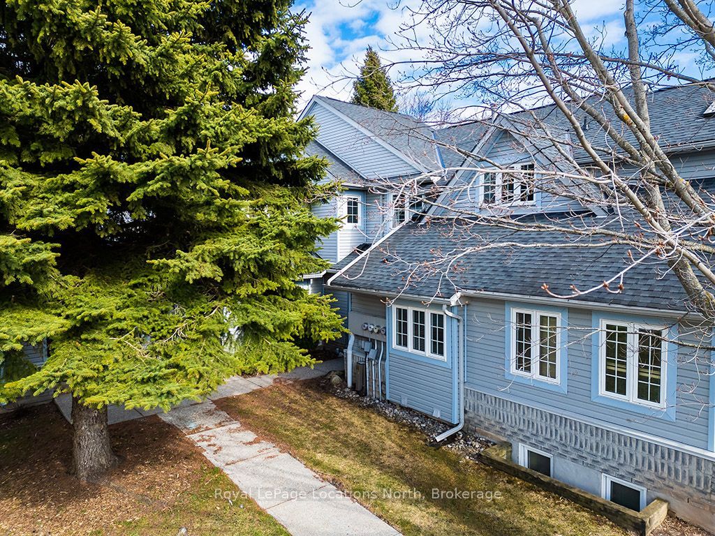 Photo of 146 Settlers Way #38, Blue Mountains, ON L9Y 0N9 (MLS # X12931534)