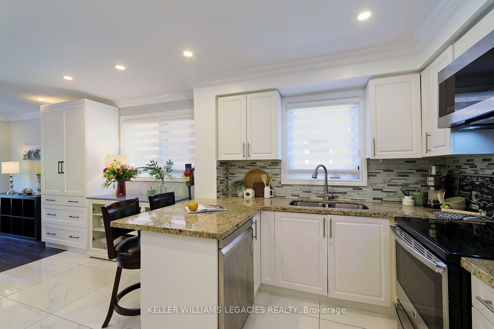 66 Delmark Boulevard