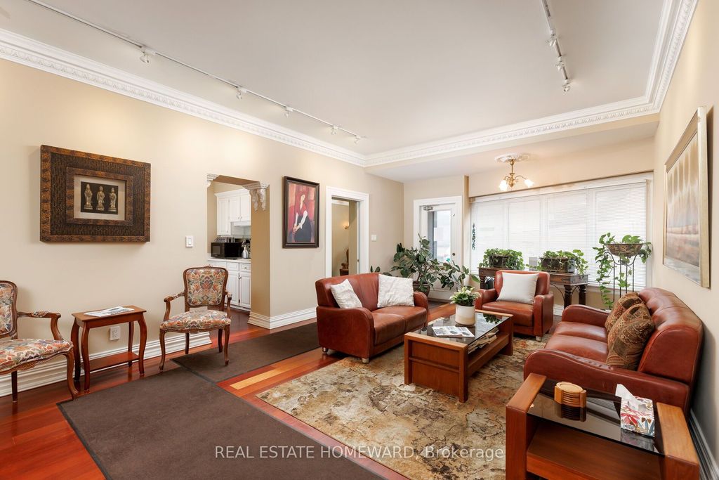 Photo of 6 Main Street, Toronto, ON M4E 2V4 (MLS # E12071135)