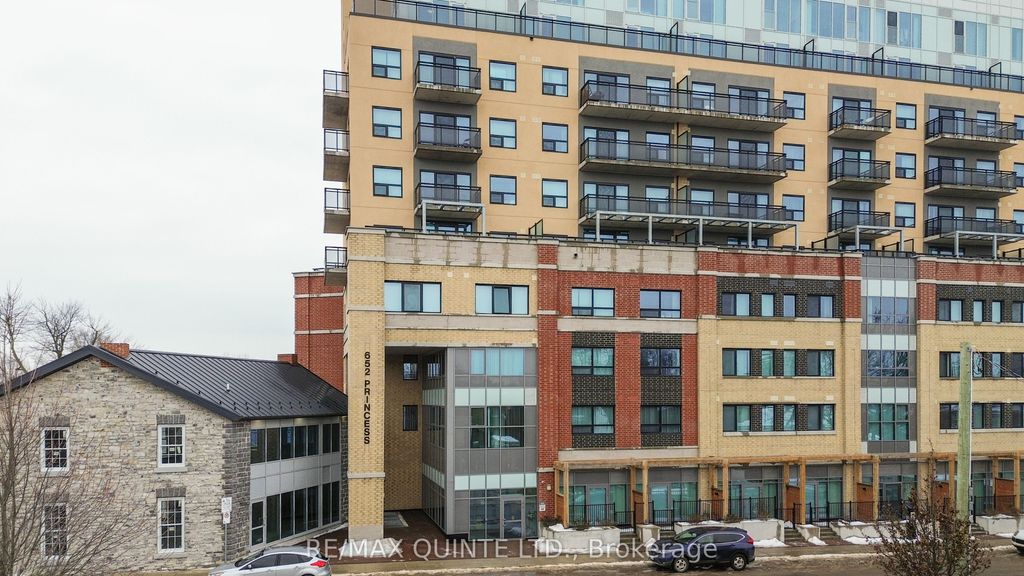 Photo of 652 Princess Street #336, Kingston, ON K7L 1E5 (MLS # X12648260)