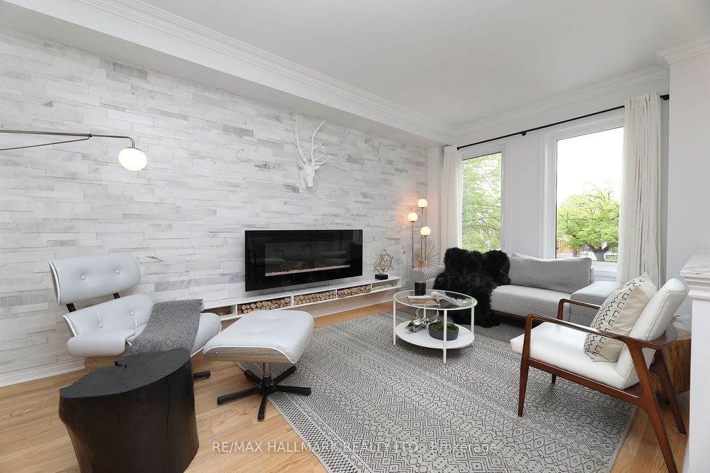 Photo of 146 Manitoba Street, Toronto, ON M8Y 1E3 (MLS # W12422958)