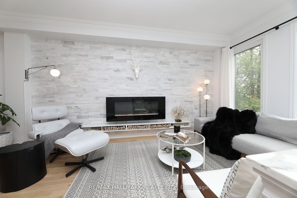 Photo of 146 Manitoba Street, Toronto, ON M8Y 1E3 (MLS # W12422958)