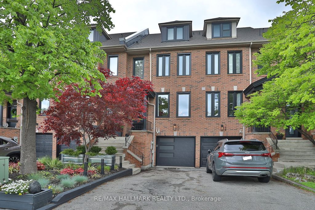Photo of 146 Manitoba Street, Toronto, ON M8Y 1E3 (MLS # W12422958)