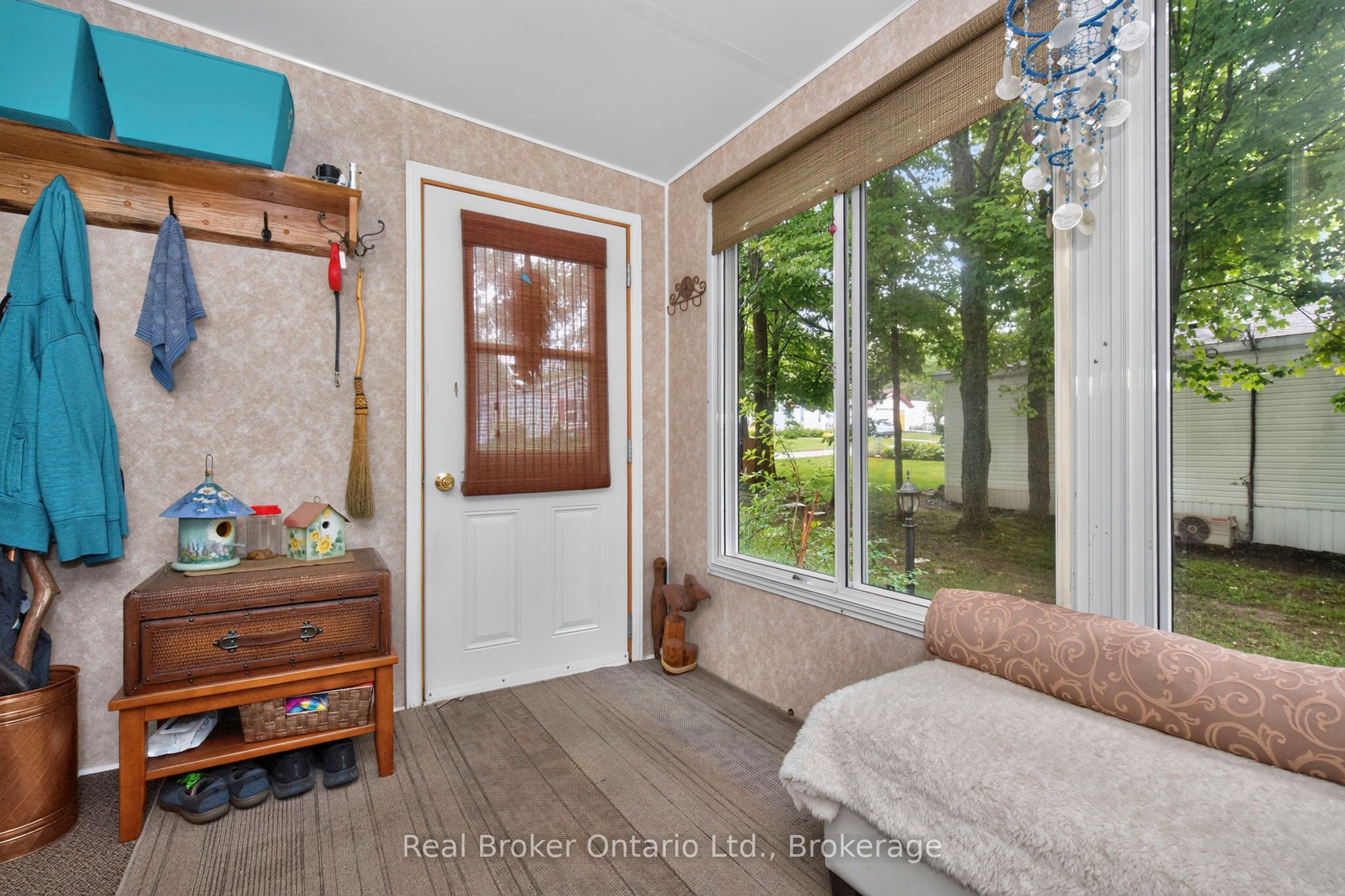 5411 Elliott Side Road 5