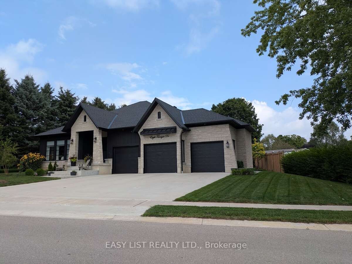 8 Tanager Drive