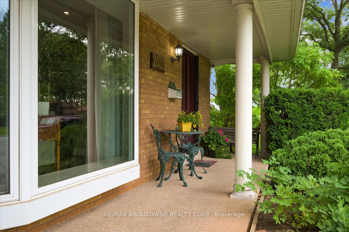 2033 Saxon Road