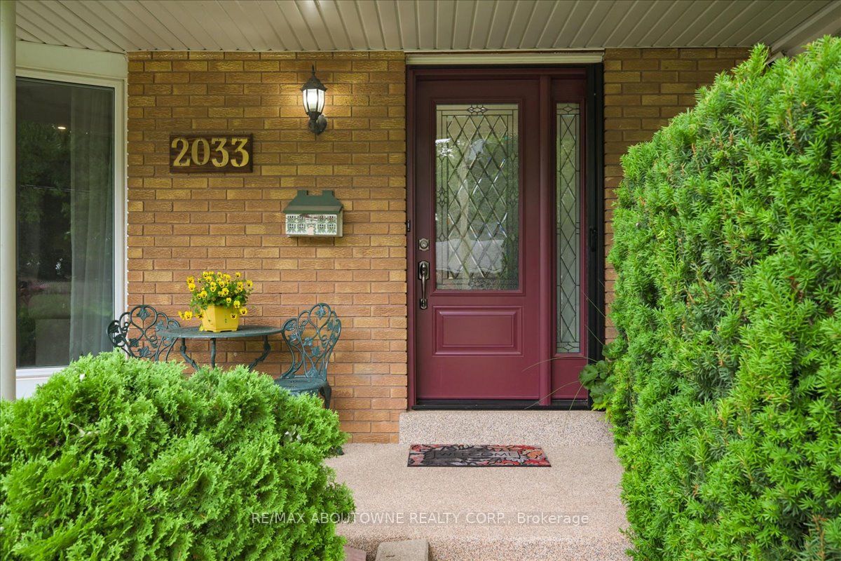 2033 Saxon Road