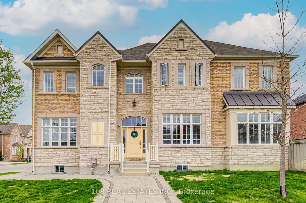 Photo of 55 Major Crescent, Aurora, ON L4G 0X5 (MLS # N12534174)
