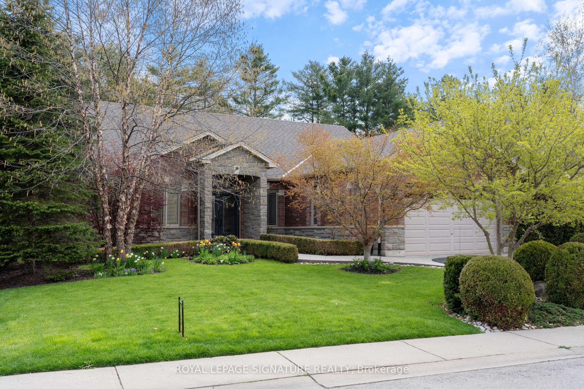 64 Newport Lane