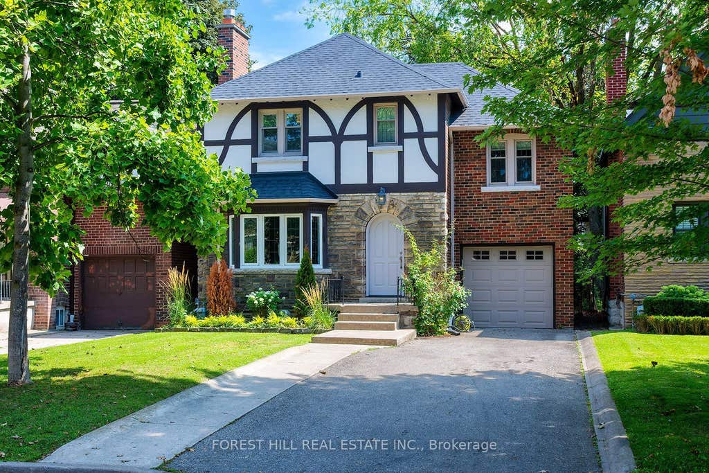 Photo of 17 Fairleigh Crescent, Toronto, ON M6C 3R7 (MLS # C13682036)