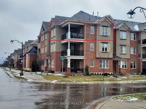 272 Georgian Drive #301 Oakville ON L6H 7K1