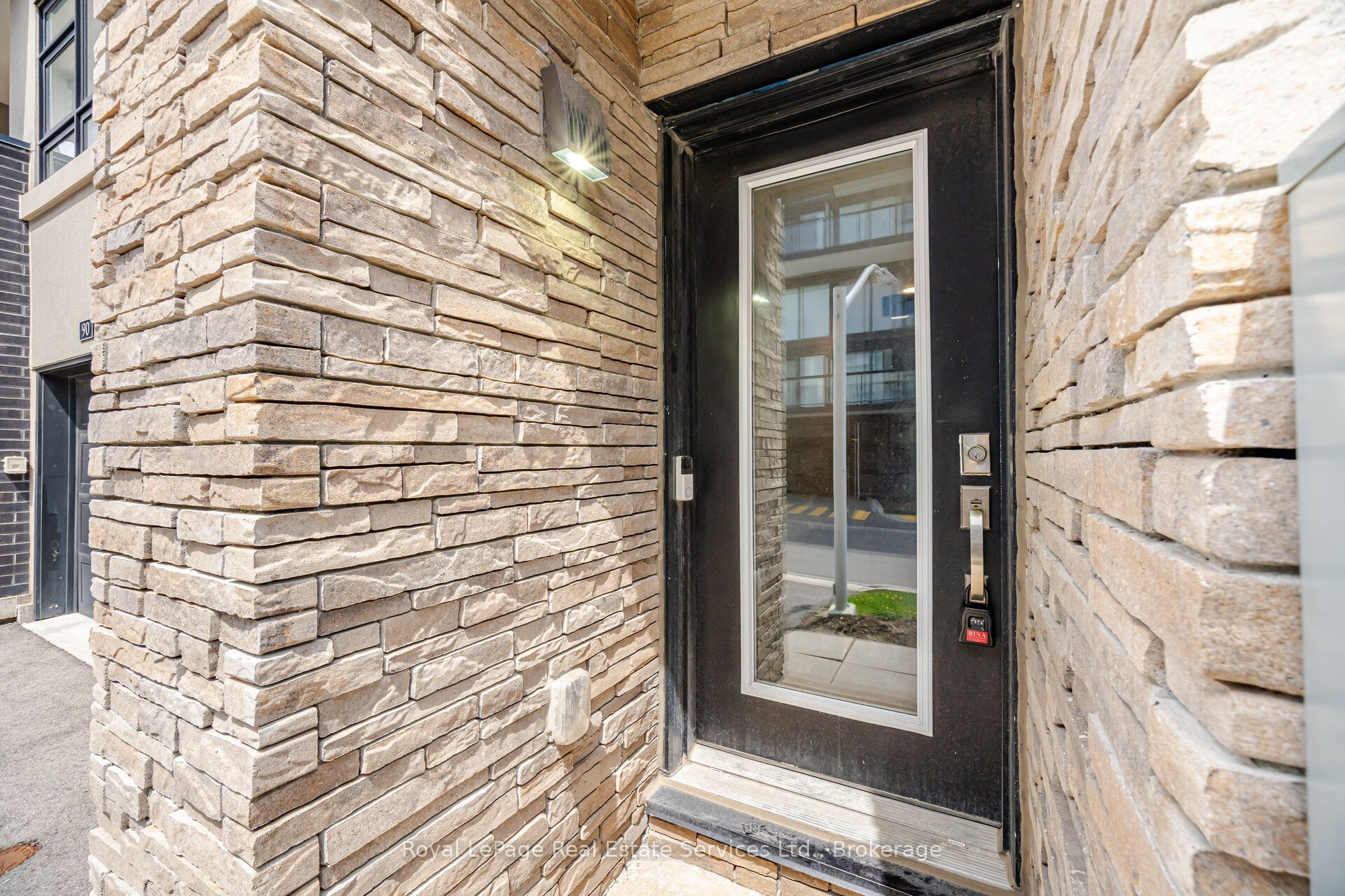 1121 Cooke Boulevard 91