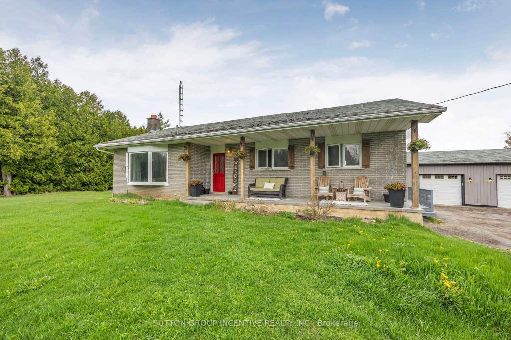 Photo of 2266 FOXMEAD Road, Oro-Medonte, ON L0K 1E0 (MLS # S12855726)