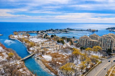 2200 Lakeshore Boulevard W 3303 Toronto ON M8V 1A4