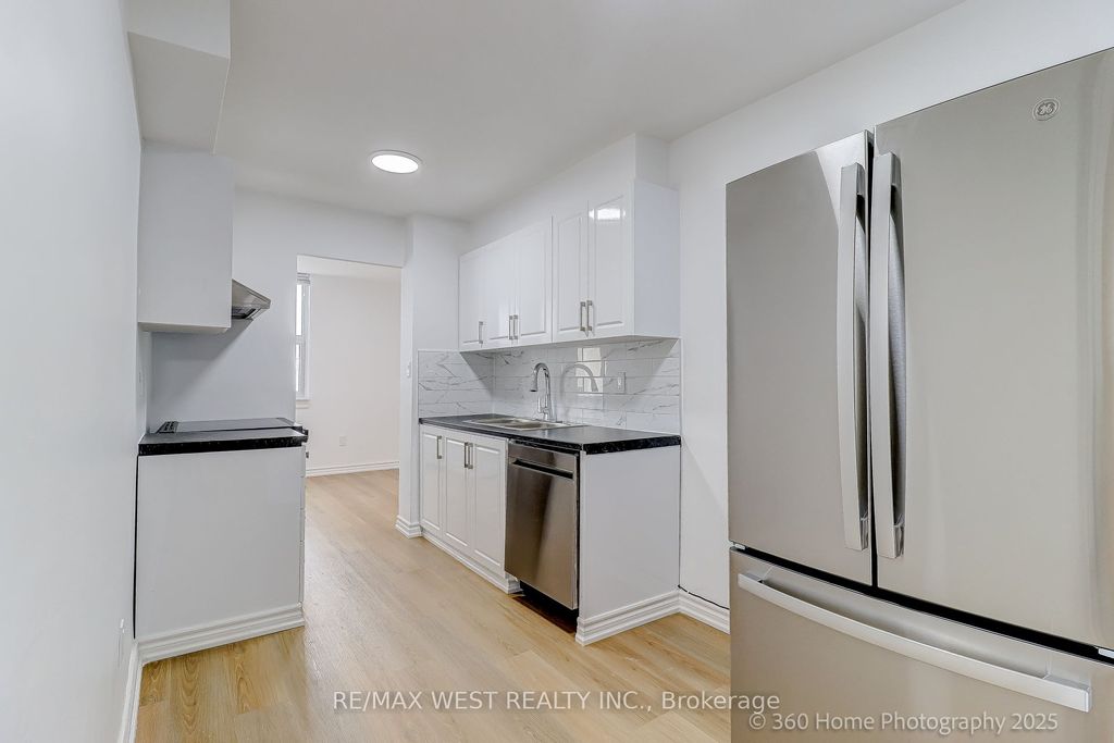 Photo of 3 Massey Square #803, Toronto, ON M4C 5L5 (MLS # E12365614)