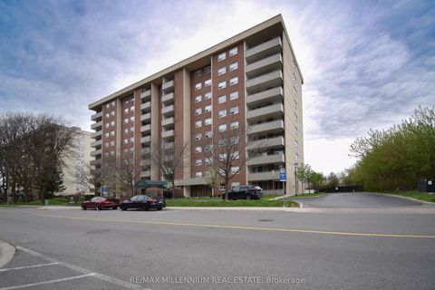 1425 Ghent Avenue N 902 Burlington ON L7S 1X5