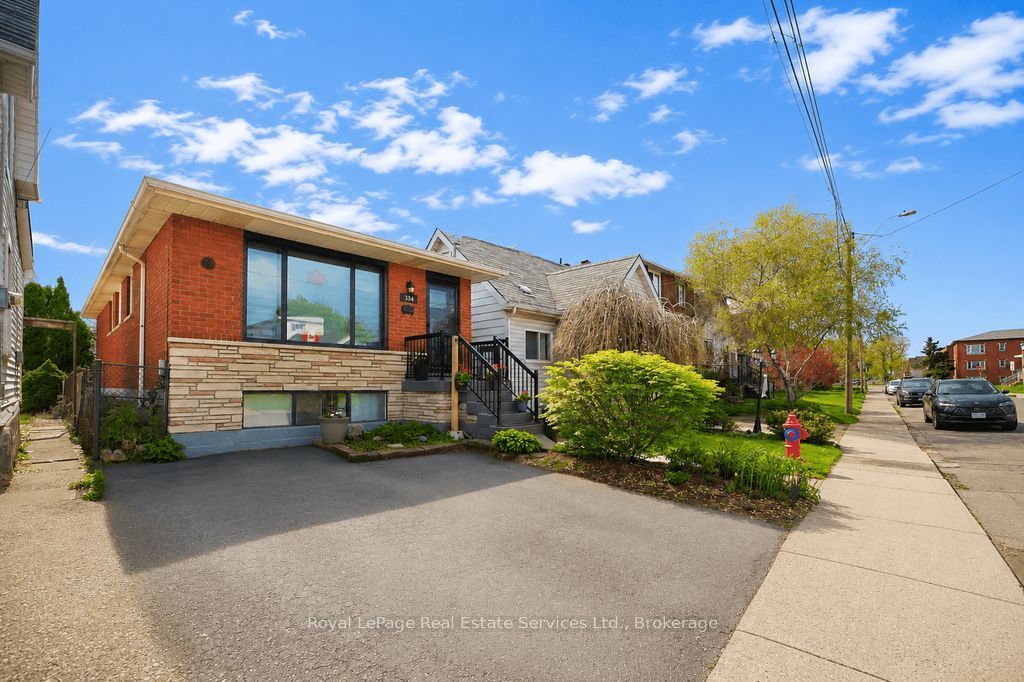 Photo of 334 Tragina Avenue N, Hamilton, ON L8H 5E3 (MLS # X13114570)