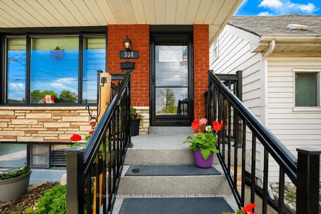Photo of 334 Tragina Avenue N, Hamilton, ON L8H 5E3 (MLS # X13114570)