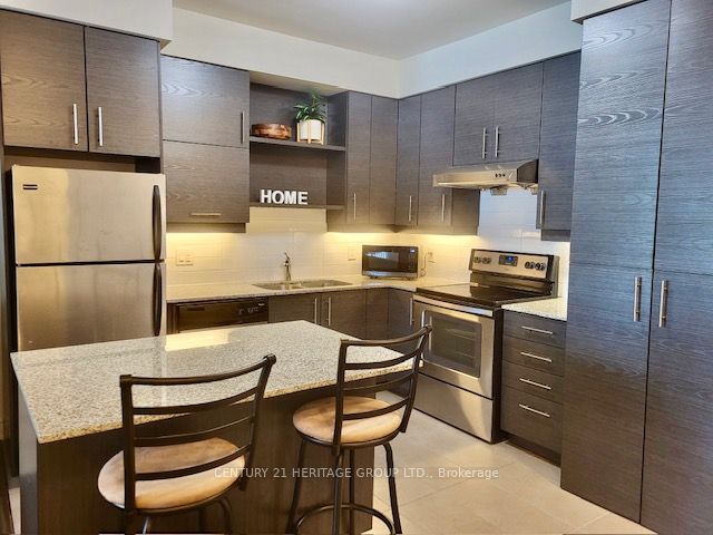 325 South Park Road 908