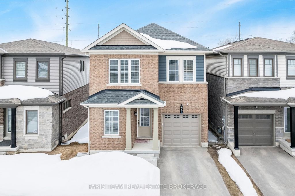 Photo of 27 Harvest Crescent, Barrie, ON L9J 0T3 (MLS # S12857676)