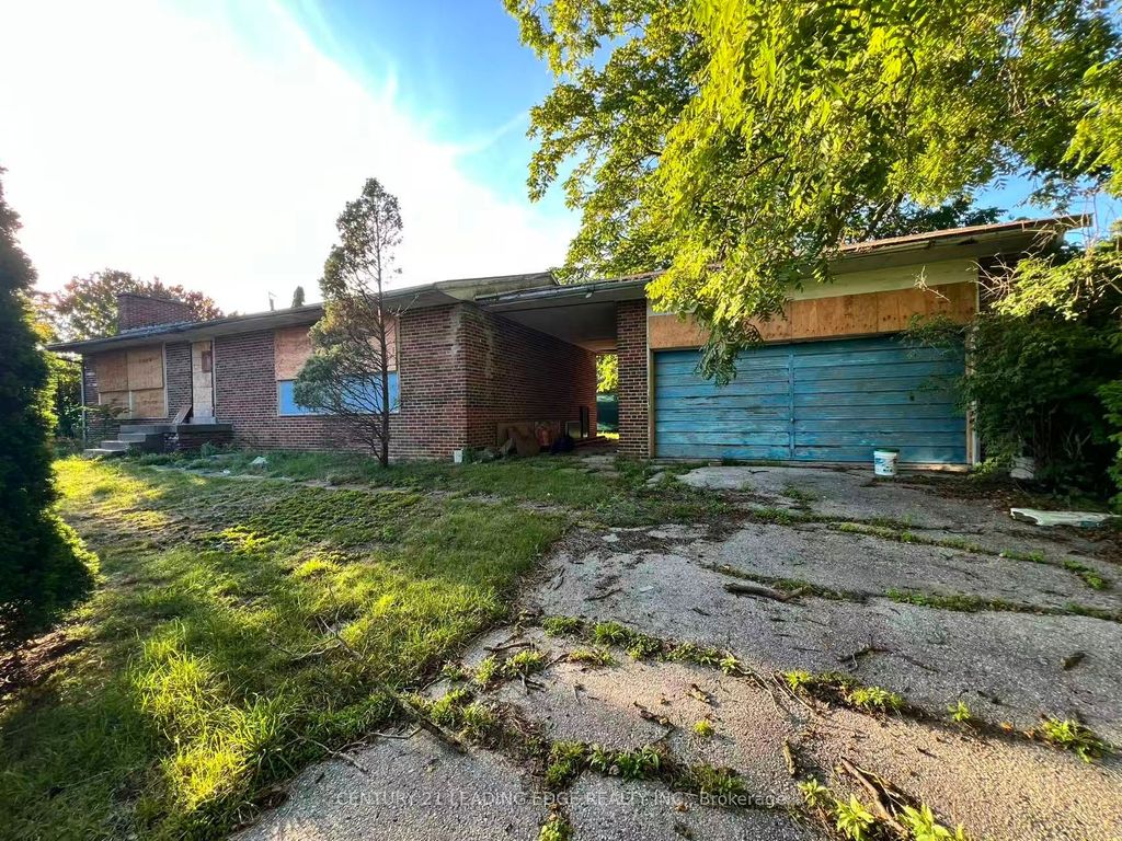 Photo of 329 Mill Street, Richmond Hill, ON L4C 4B6 (MLS # N12912324)