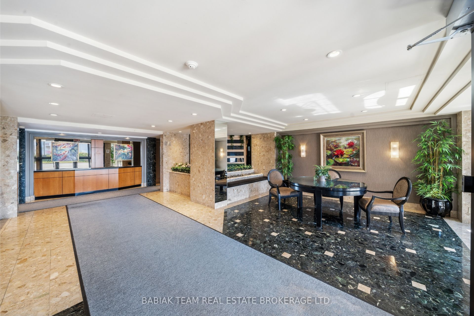 6 Humberline Drive 202